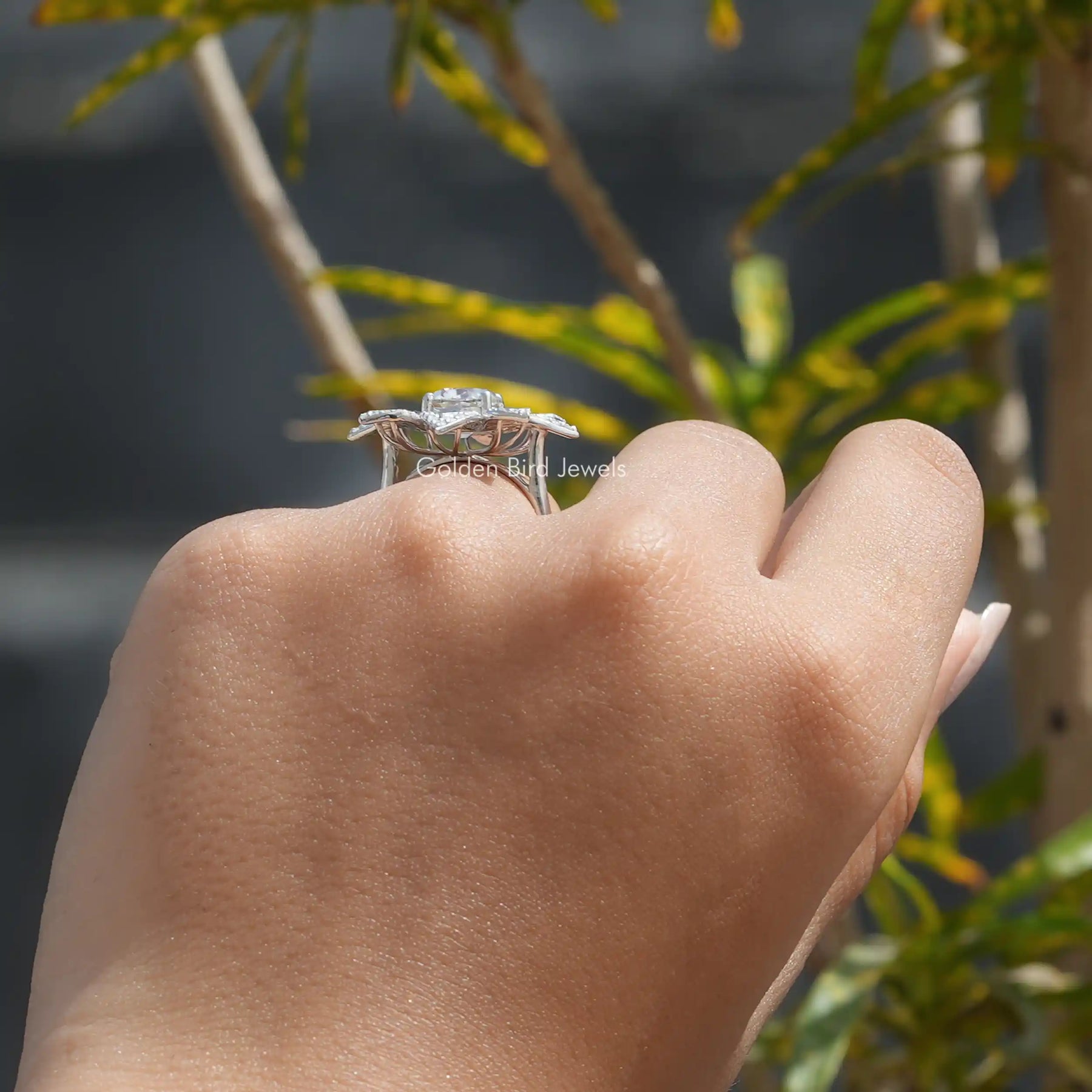 [Floral Round Cut Moissanite Engagement Ring Made In 18k White Gold]-[Golden Bird Jewels]