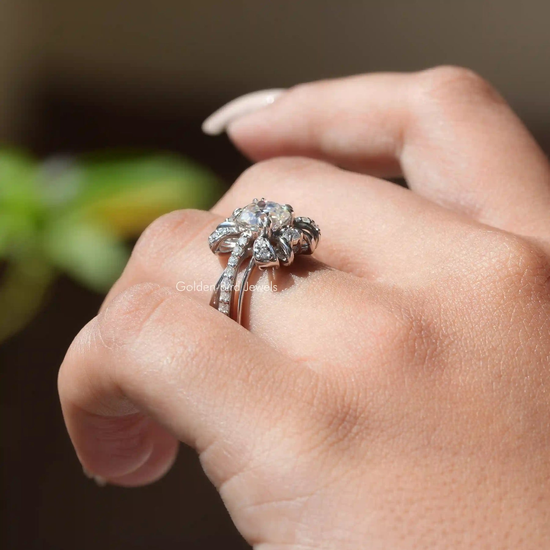 [Old Mine Cushion Cut Moissanite Engagement Ring Set In Prongs]-[Golden Bird Jewels]
