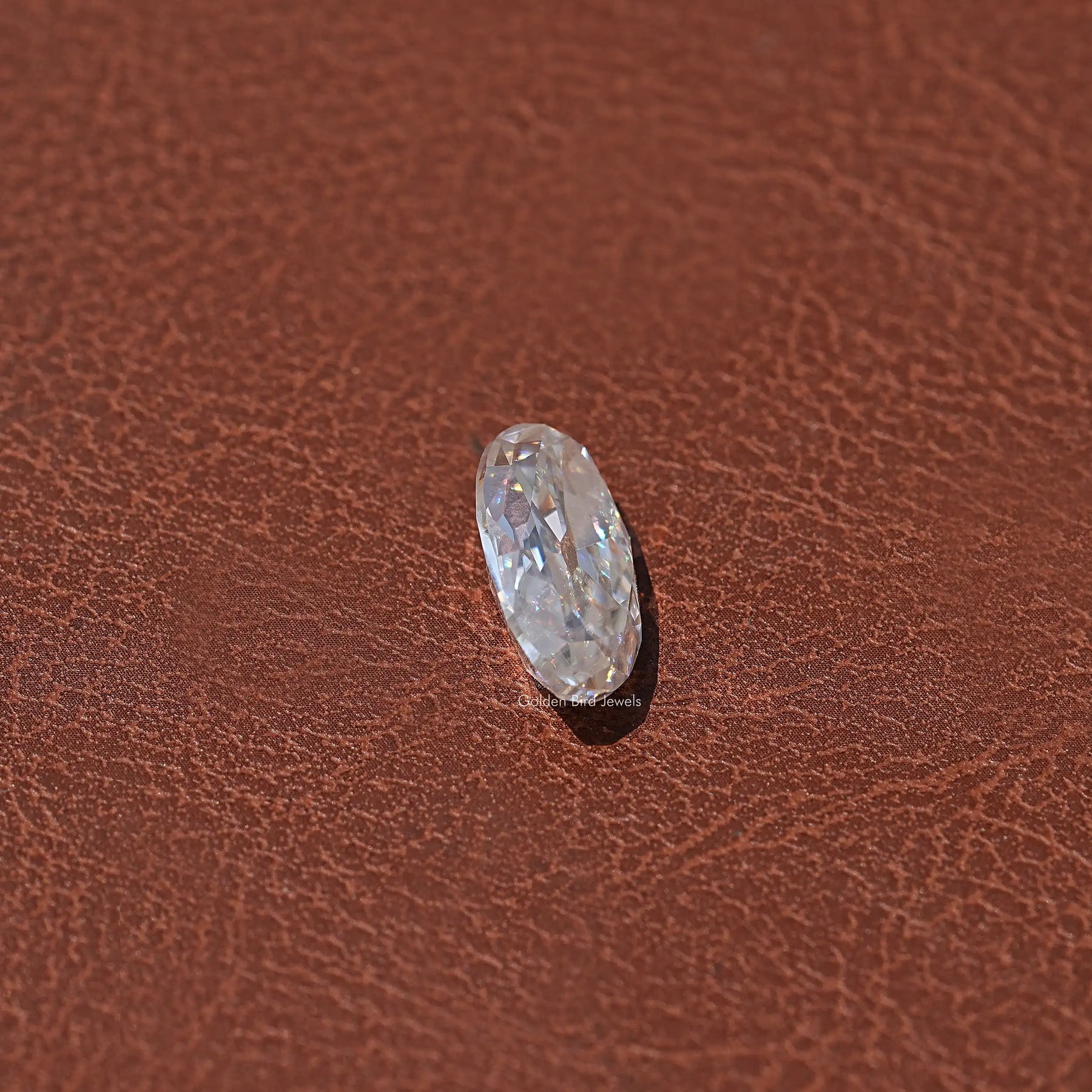 [Near Colorless Old Mine Moval Stone]-[Golden Bird Jewels]
