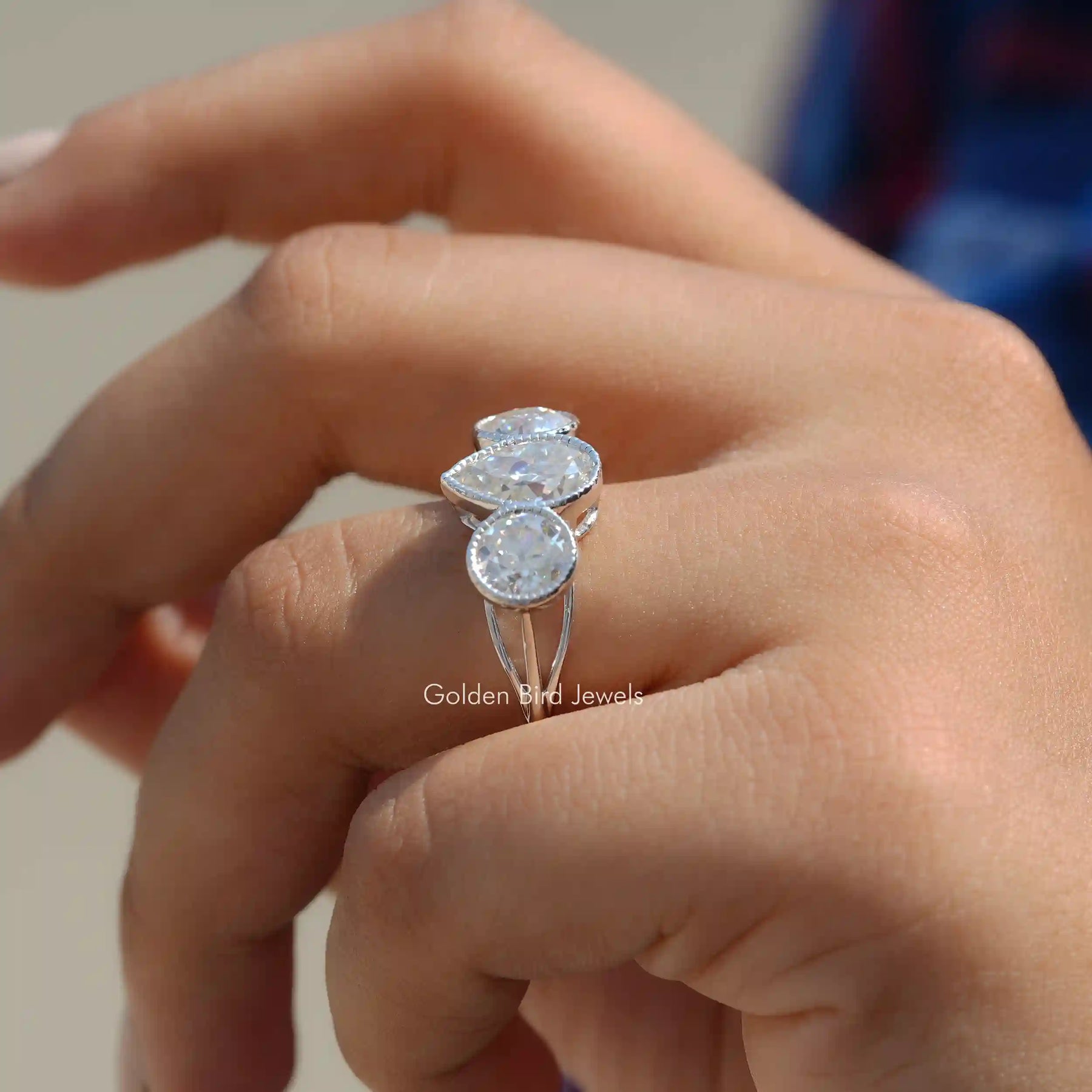 [3 Stone Moissanite Ring Made Of 18k White Gold]-[Golden Bird Jewels]