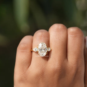 [Prong Set Oval And Pear Cut Moissanite Ring]-[Golden Bird Jewels]