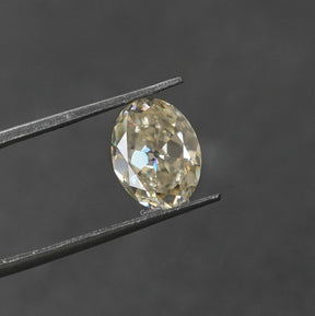[4 carat oval cut moissanite made of off white]-[Golden Bird Jewels]