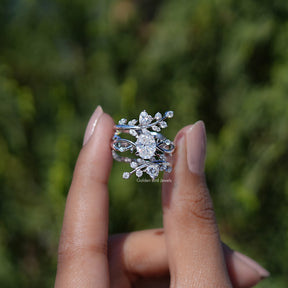 Oval Cut Moissanite Twisted Shank Bridal Ring Set