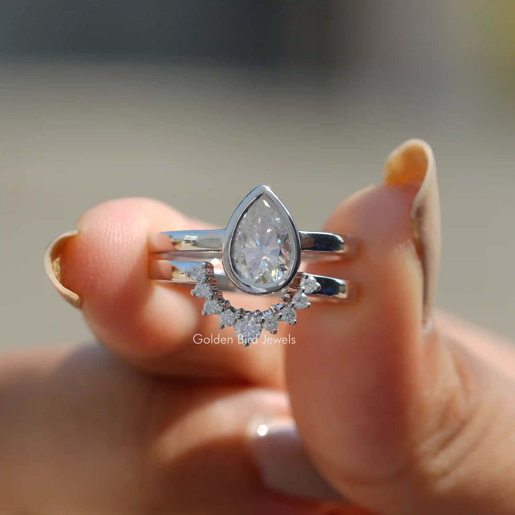 [Pear Cut Moissanite Vintage Style Ring]-[Golden Bird Jewels]