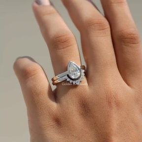 Pear Cut Moissanite Bridal Ring Set In White Gold