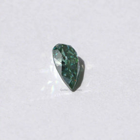 [Side view of pear loose moissanite made of vs clarity]-[Golden Bird Jewels]