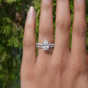 Close-Up View of Pear Cut Lab Grown Diamond Wedding Ring