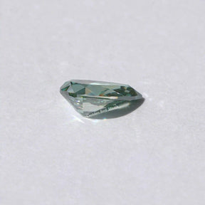 [Pear shaped loose moissanite made of vs clarity and blue and green color]-[Golden Bird Jewels]