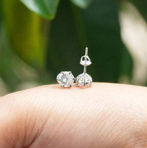 [Close up View a Pair of Moissanite Stud Wedding Earrings In 18K White Gold]-[Golden Bird Jewels]