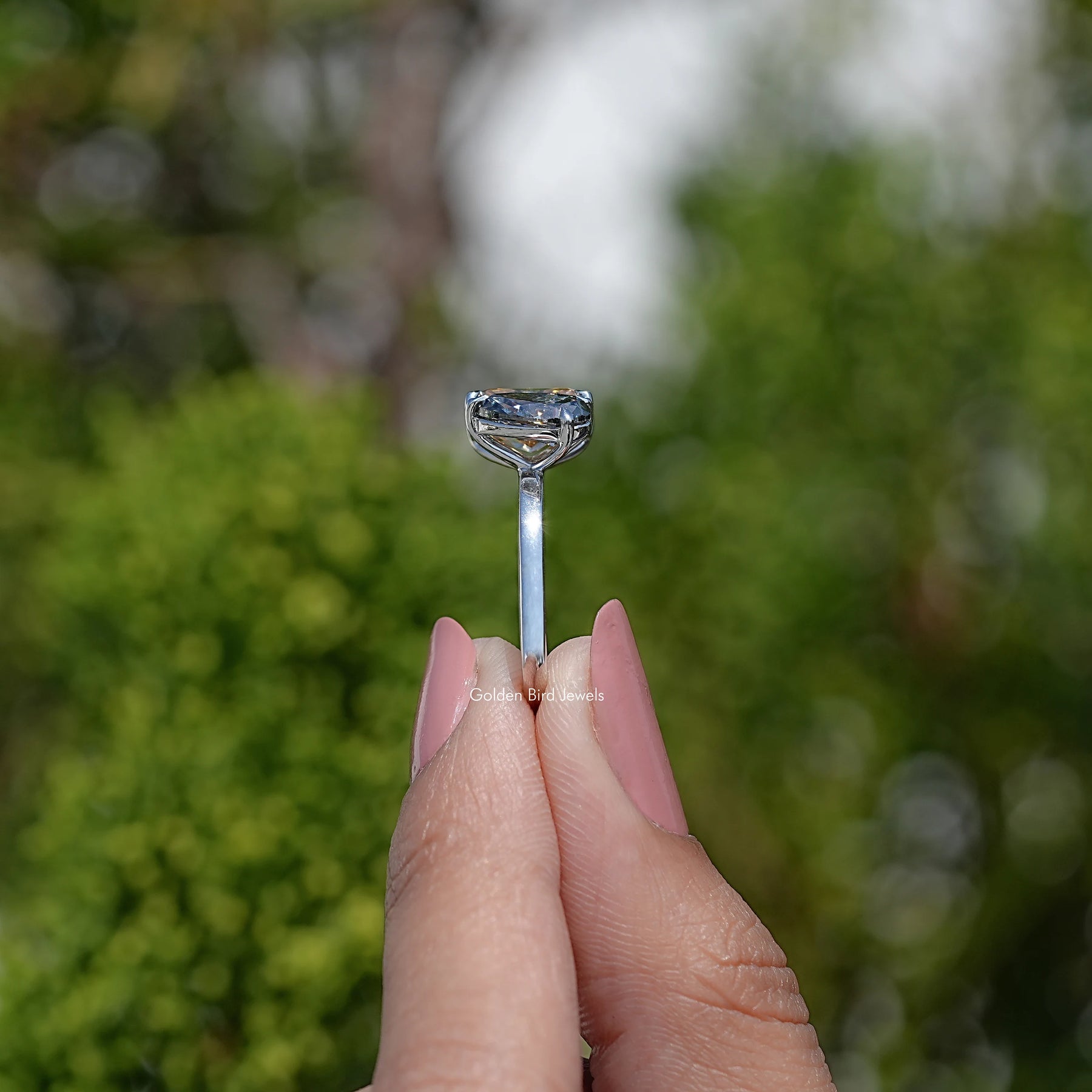 Radiant And Pear Cut Moissanite Toi Moi Ring