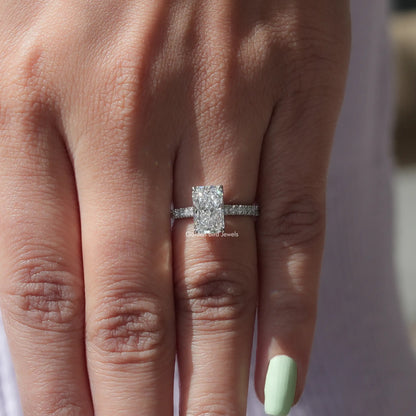 Detailed View Of Lab Grown Radiant Cut Solitaire Ring In White Gold