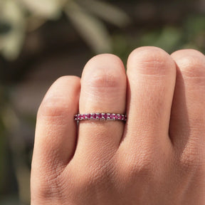 Close view of Round Cut Moissanite Solitaire Ring