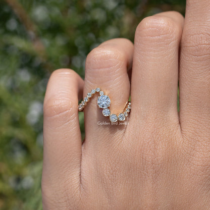 Round Cut Moissanite Wave Wedding Band