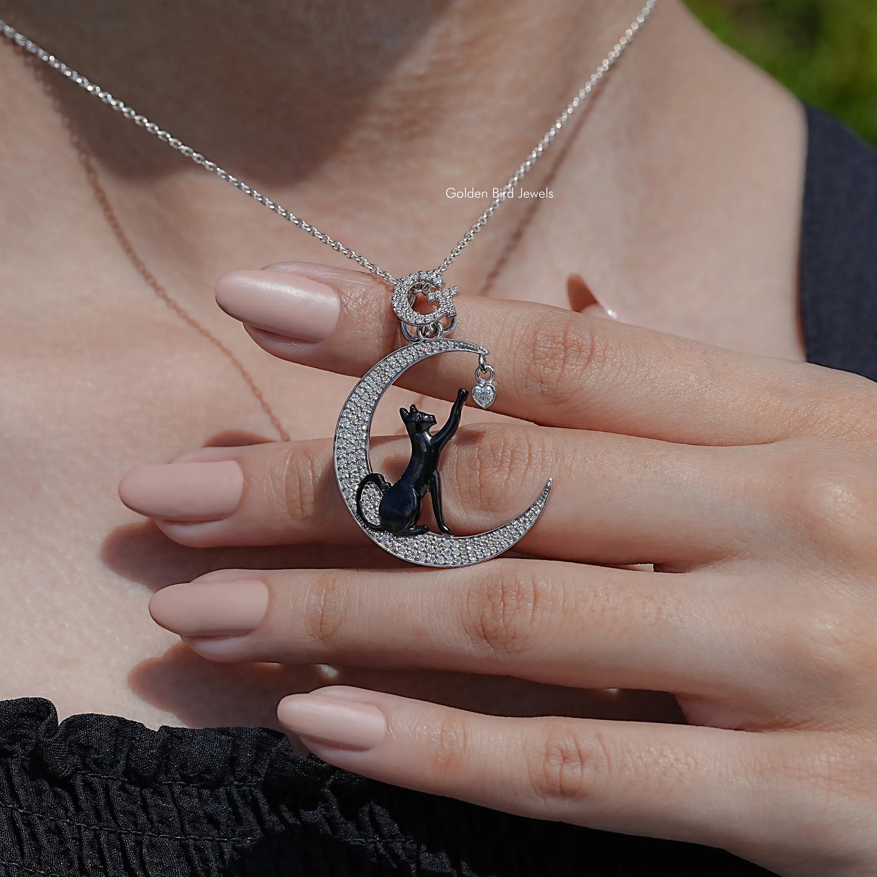 Round Cut Cat And Moon Moissanite Pendant