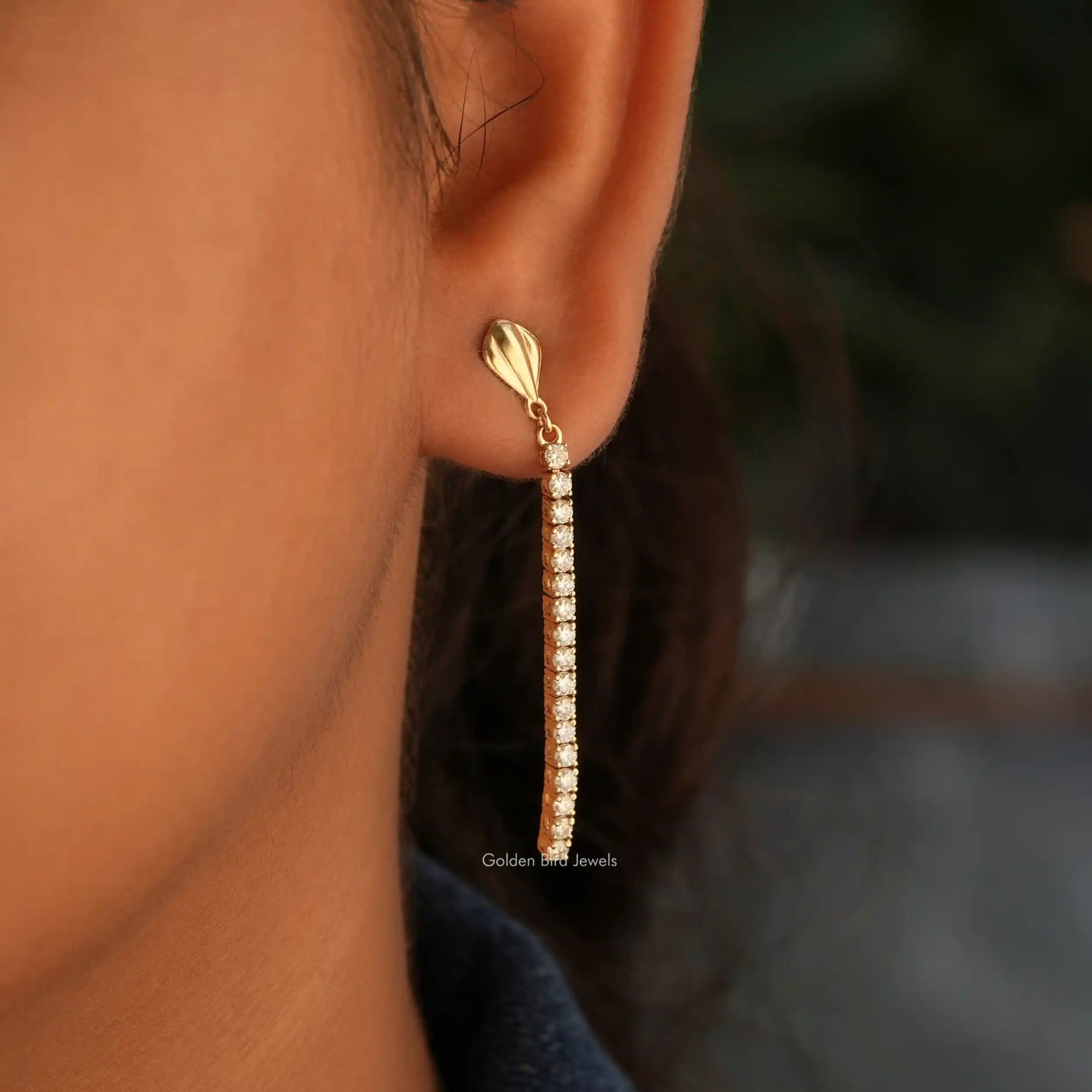 [Round cut moissanite drop earrings made of yellow gold]-[Golden Bird Jewels]