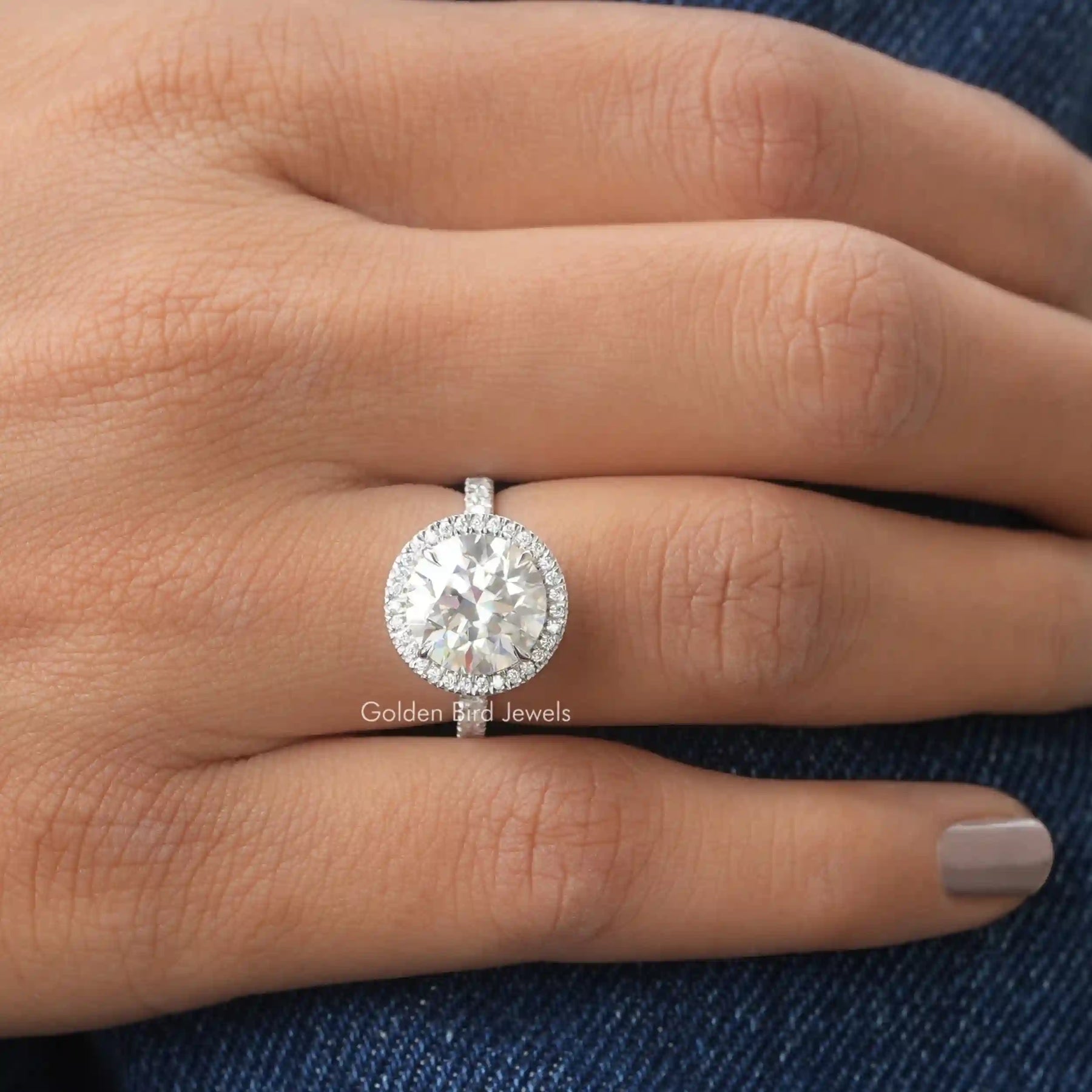 [This ring made of round cut moissanite with 14k white gold]-[Golden Bird Jewels]