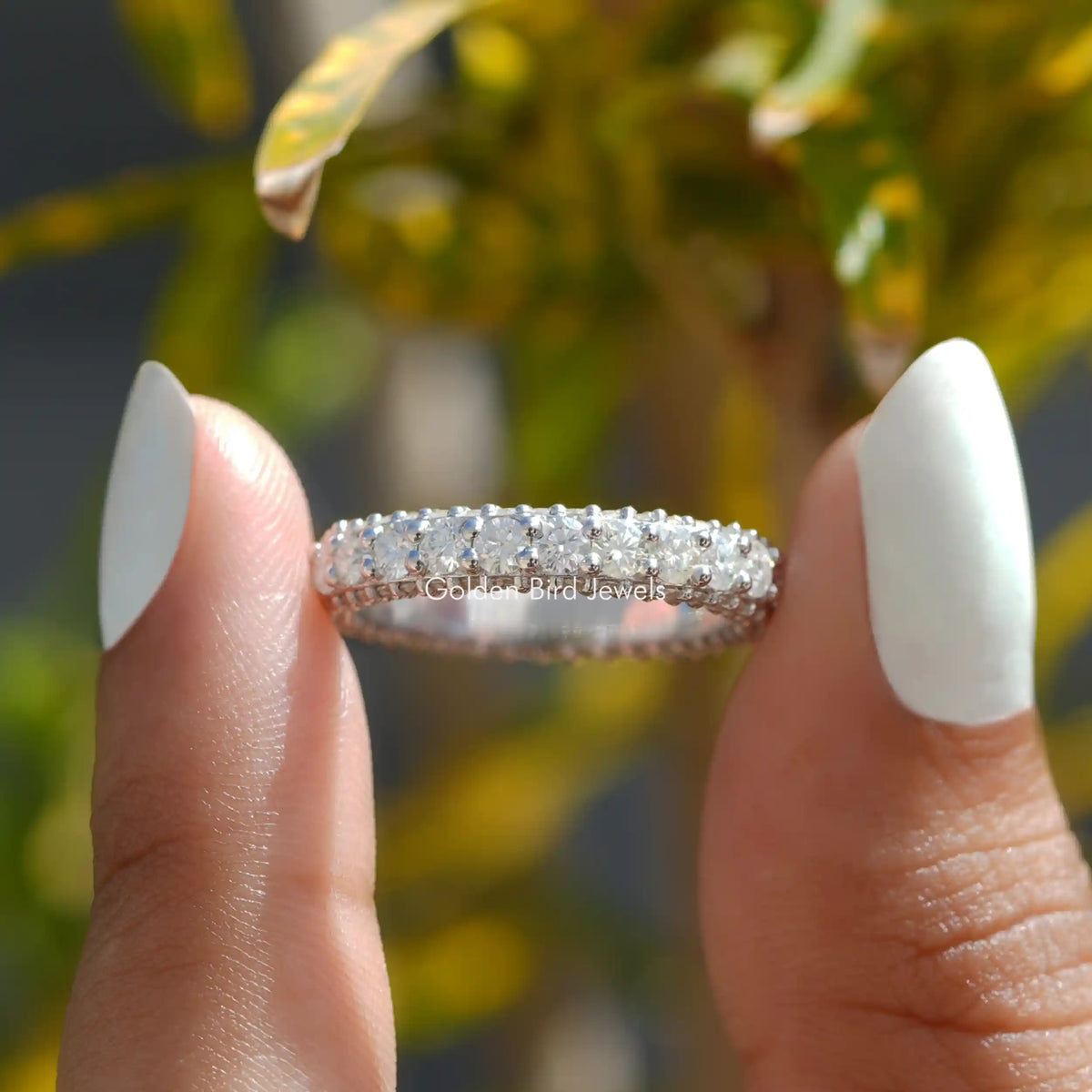 Conjunto de pavimentação de corte redondo Moissanite Eternity Band