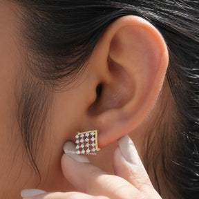 Round Shaped Moissanite Square Stud Earrings