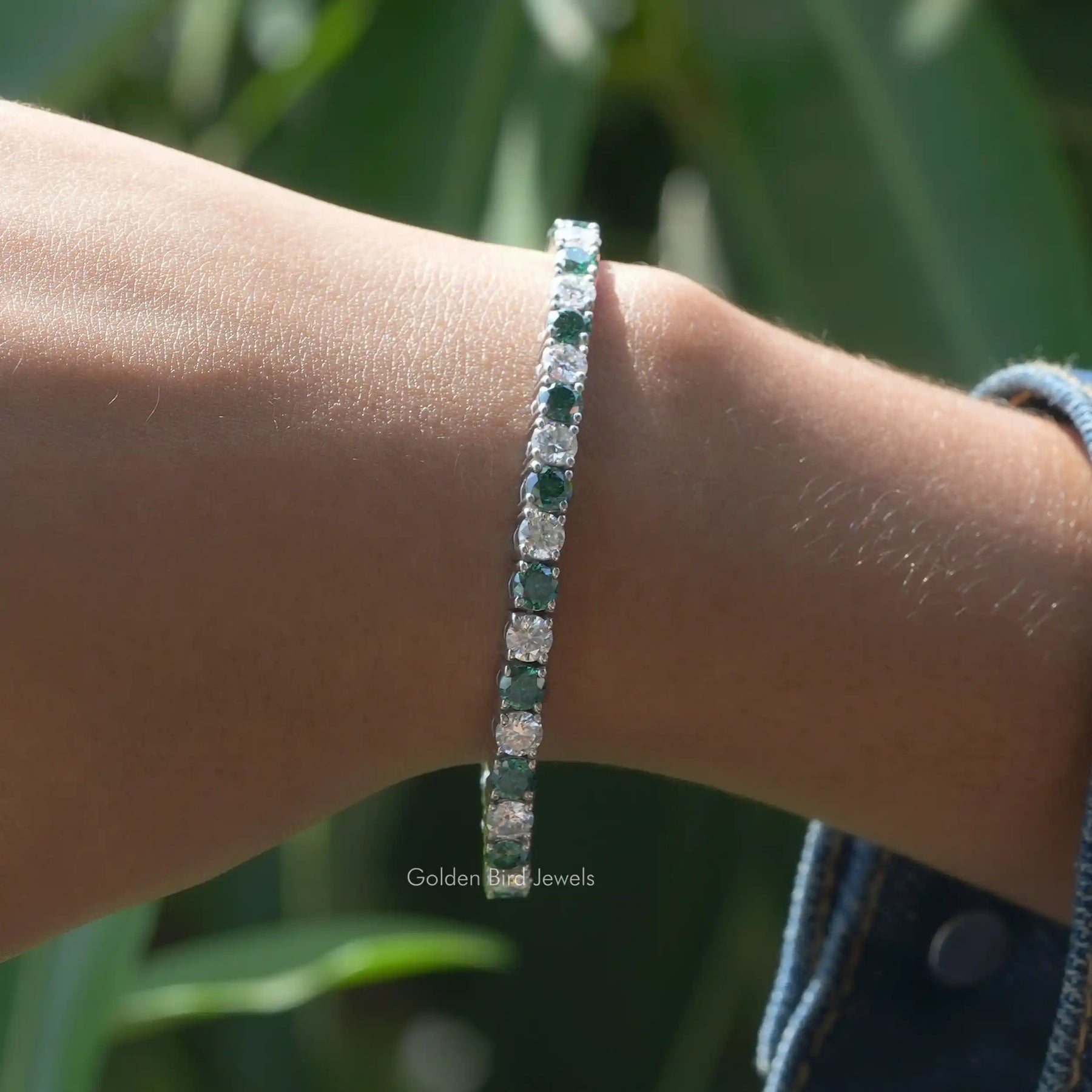 [Round cut moissanite tennis bracelet crafted with round cut stones]-[Golden Bird  Jewels]