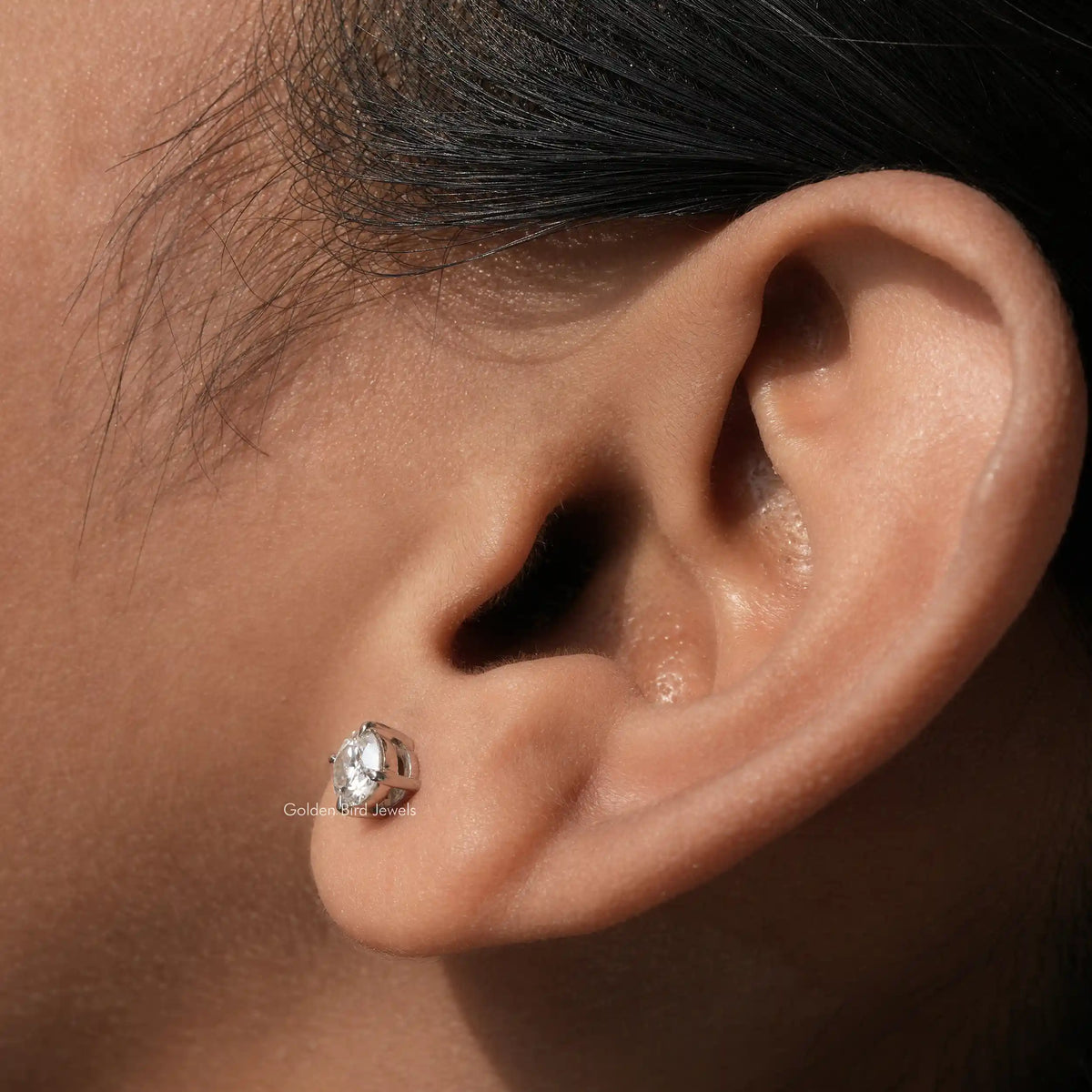 [In ear front view of moissanite round cut earrings made of vvs clarity]-[Golden Bird Jewels]