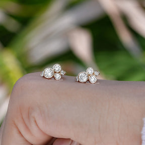 [Bezel Setting Round Cut Diamond Huggie Earrings]-[Golden Bird Jewels]