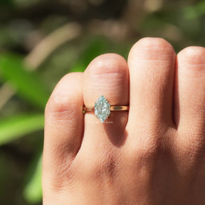 Close  View of marquise  cut moissanite  ring in white gold 