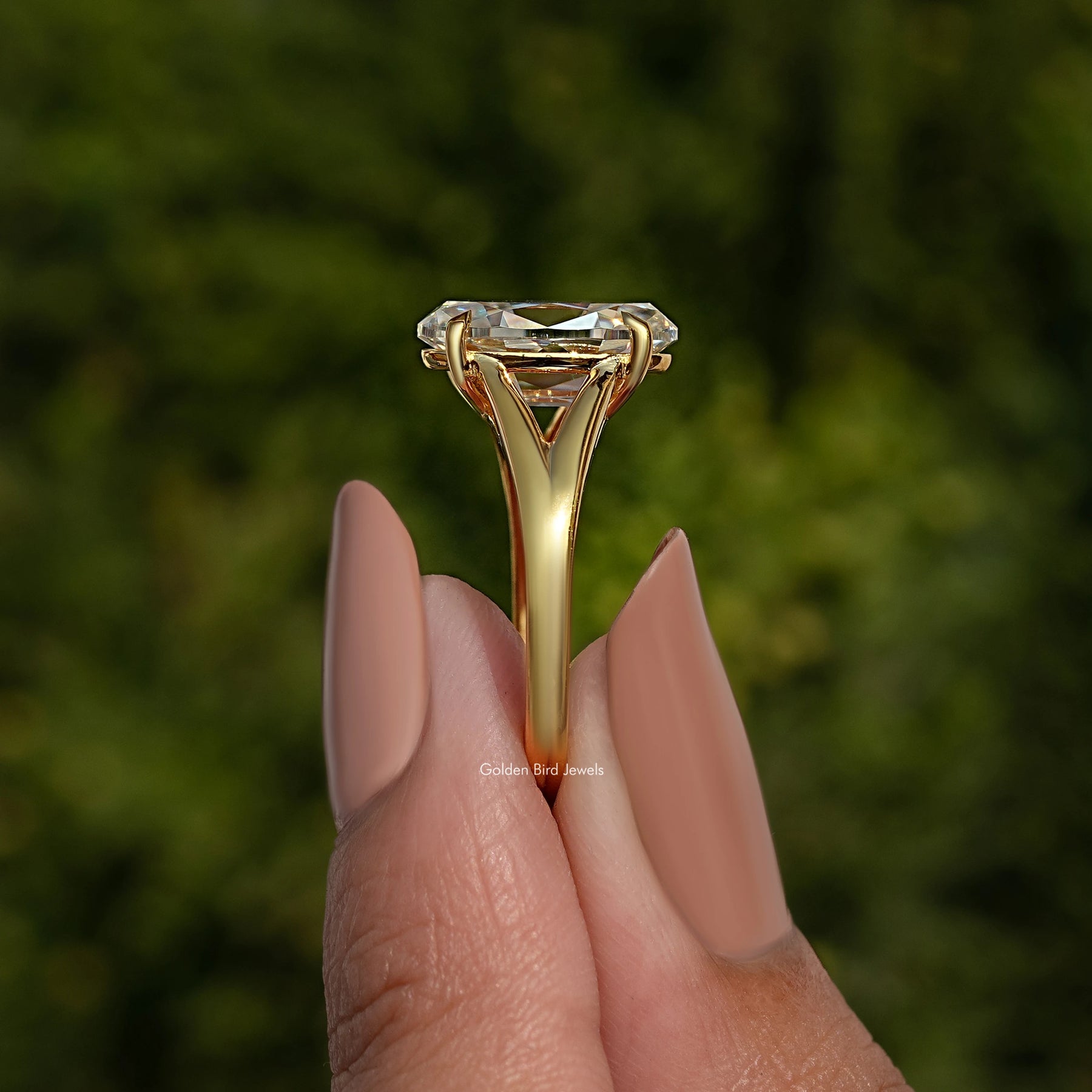 Split Shank Old Mine Oval Cut Moissanite Engagement Ring