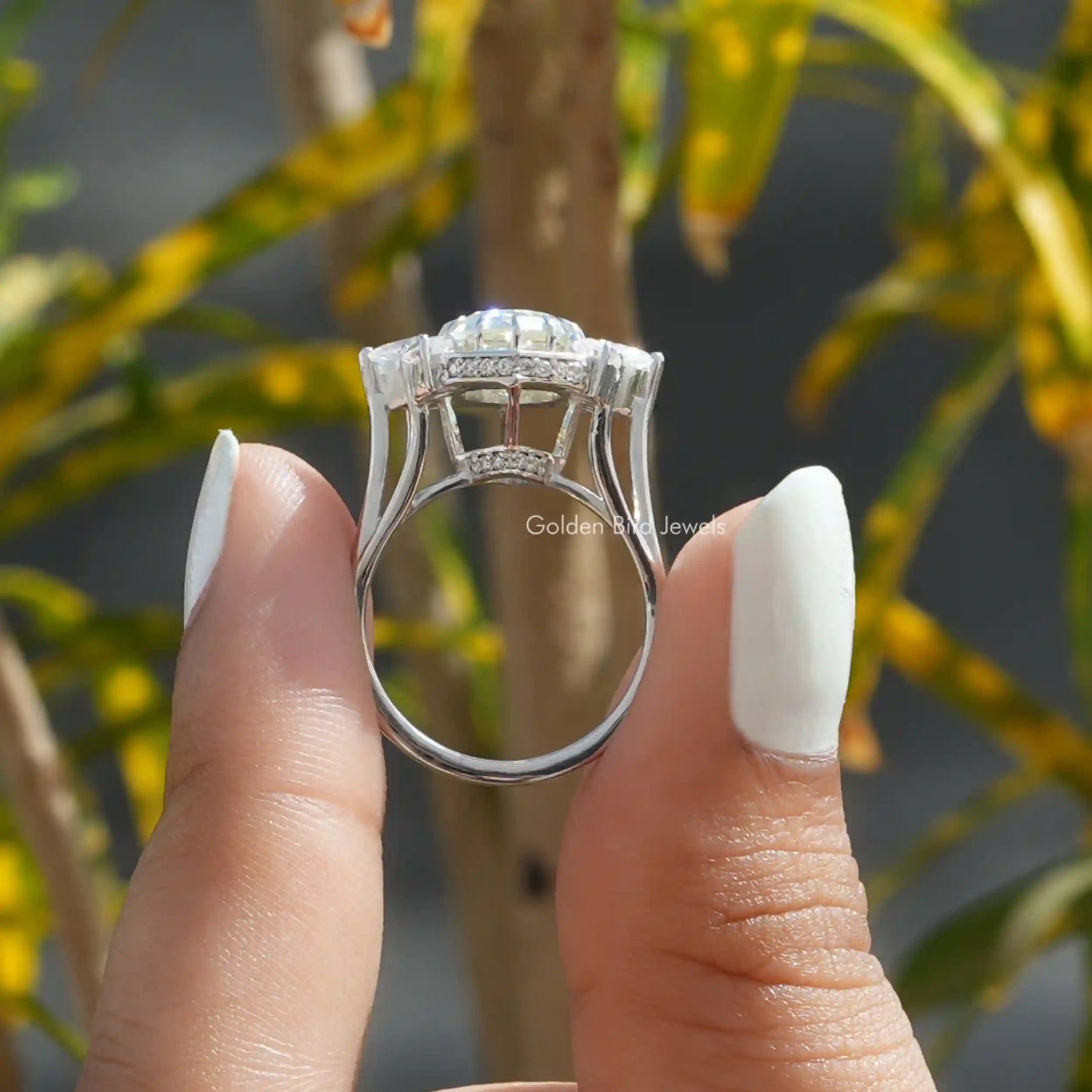 [Oval Moissanite Vintage Art Deco Engagement Ring]-[Golden Bird Jewels]