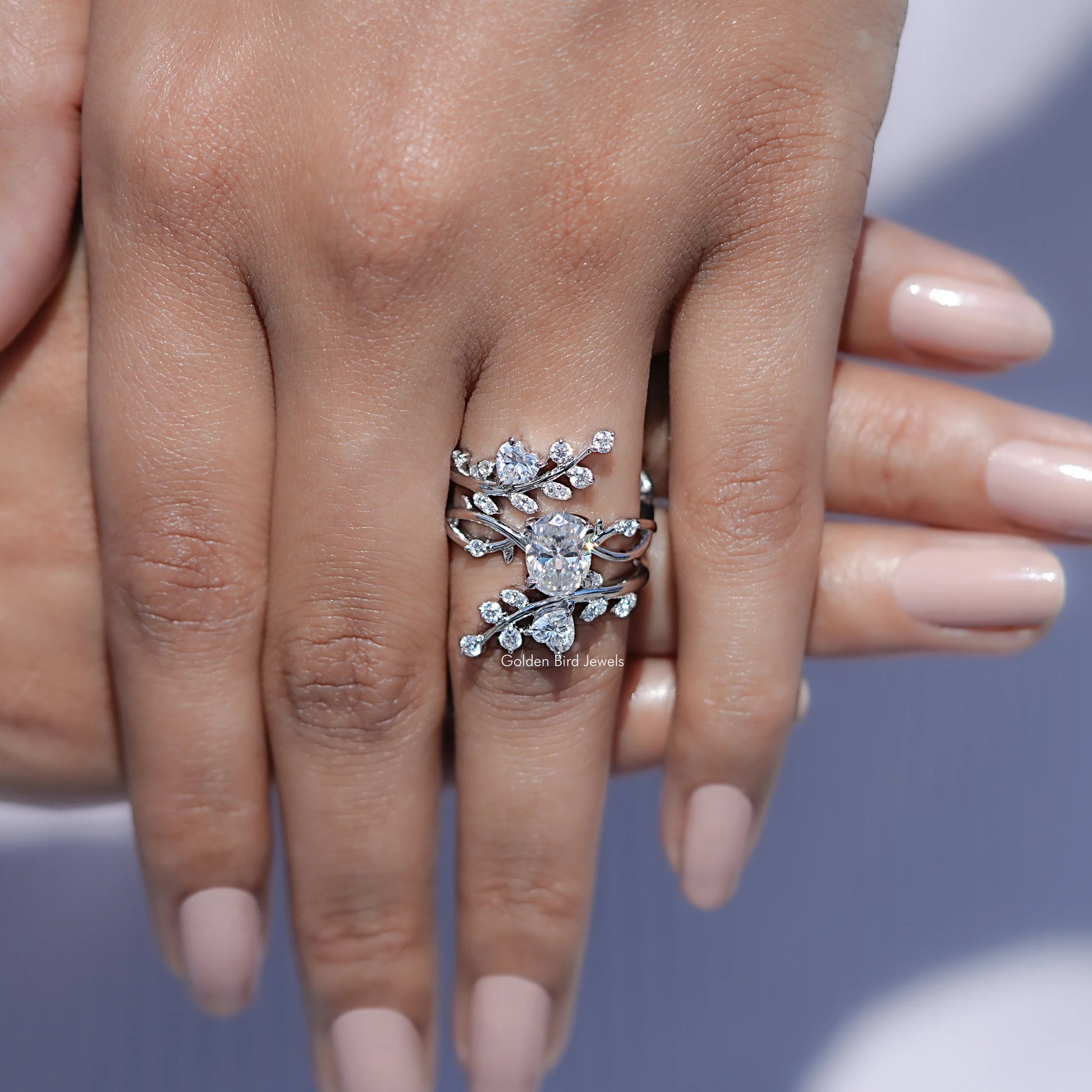 Top View Of Moissanite Twisted Shank Bridal Ring Set in prongs setting 