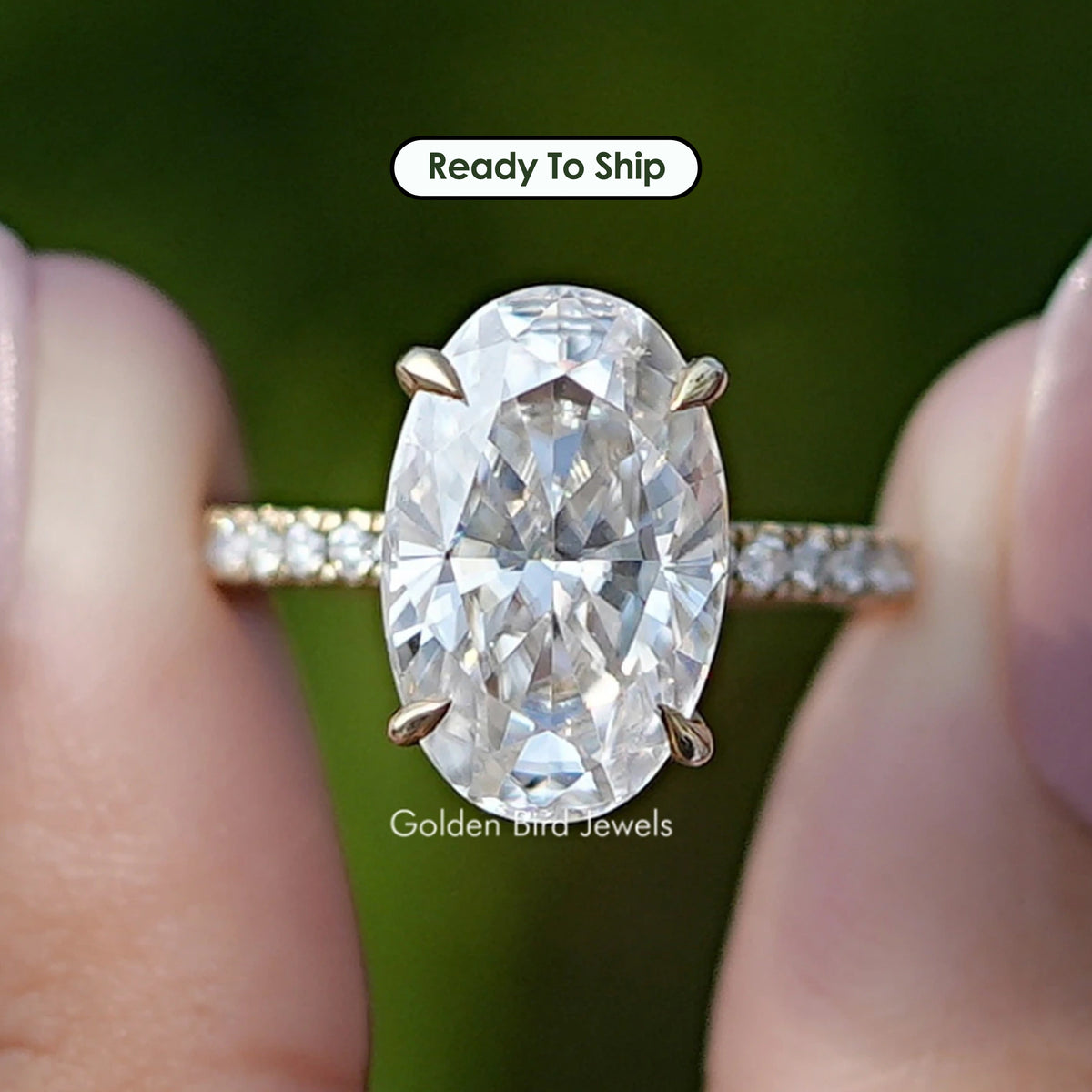 Crushed Ice Oval Cut Moissanite Solitaire Ring