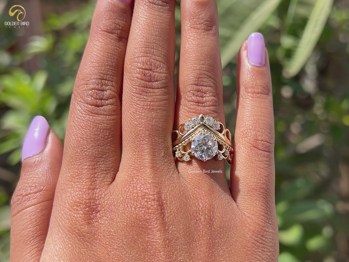 Round Cut Moissanite Bridal Wedding Vintage Ring Set