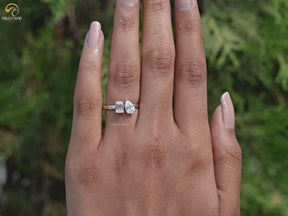 Emerald And Pear Lab Diamond Toi Et Moi Ring