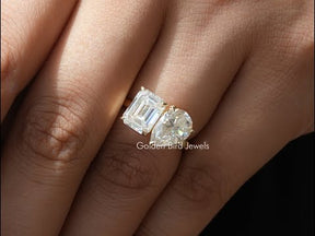 Pear And Emerald Cut Toi Et Moi Moissanite Ring