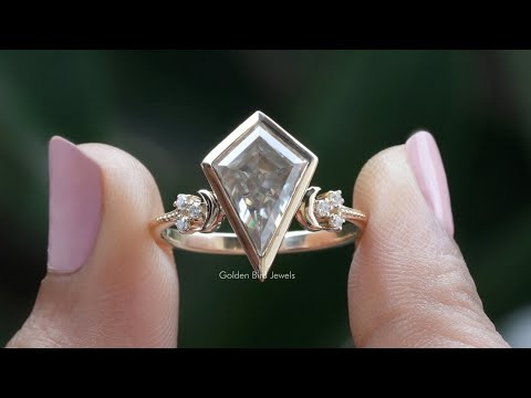 [YouTube Video Of Colorless Kite Cut Accent Stone Bezel Set Ring]-[Golden Bird Jewels]