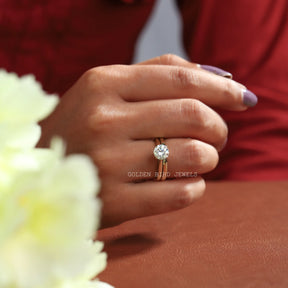 In Finger Front View Of Round Cut Solitaire Moissanite Ring Set