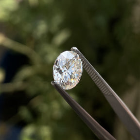 Side View of  Round Cut Loose Moissanite In White