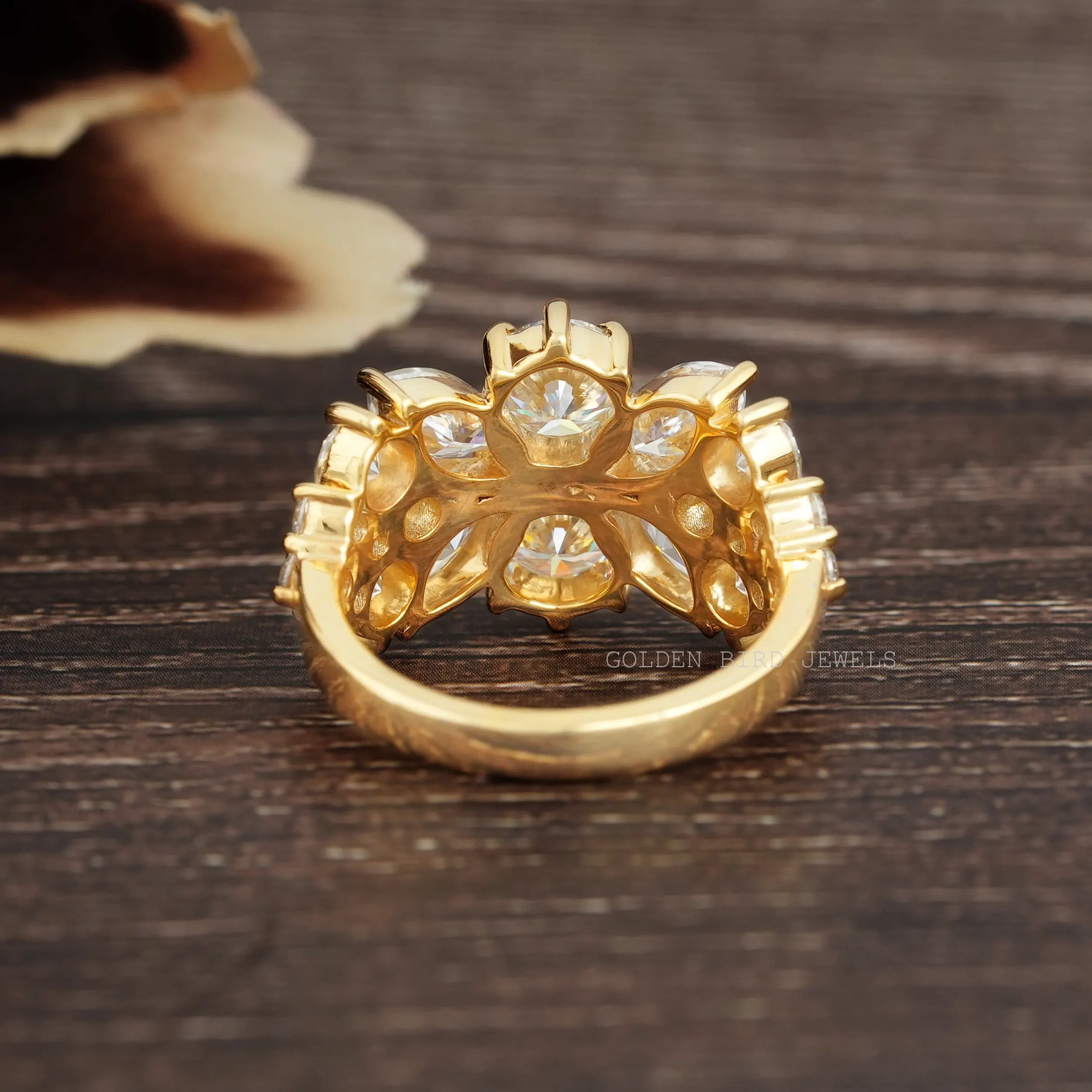 [Moissanite Engagement Ring Set In Vintage Style]-[Golden Bird Jewels]
