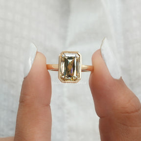 [Moissanite Criss Cut Solitaire Bezel Set Engagement Ring In 14K Yellow Gold]-[Golden Bird Jewels]
