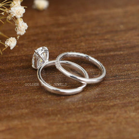 [Oval Cut Moissanite Bridal Ring Set with Four Pongs]-[Golden Bird Jewels]