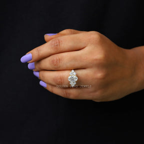 In Finger 7 Stone Moissanite Engagement Ring