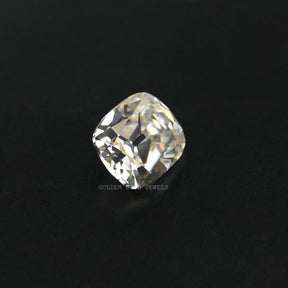 Detailed View Of Old mine Loose Moissanite in Unique Pattern 