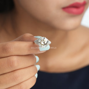 [Moissanite engagement ring crafted with side cut round stones]-[Golden Bird Jewels]
