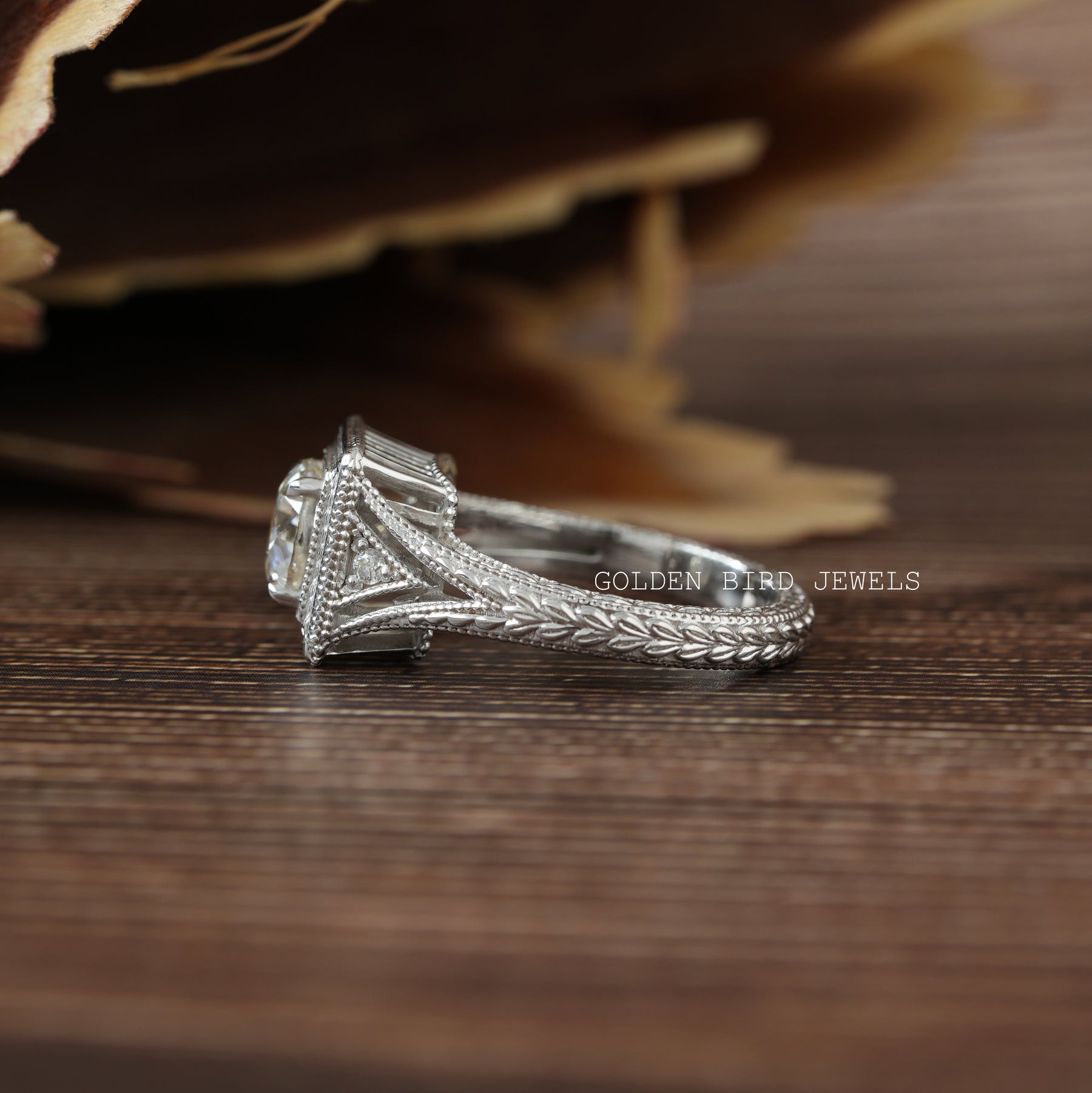 [Round Cut Moissanite Art Deco Engagement Ring]-[Golden Bird Jewels]