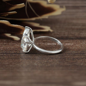 [Marquise And Round Moissanite Ring][Golden Bird Jewels]