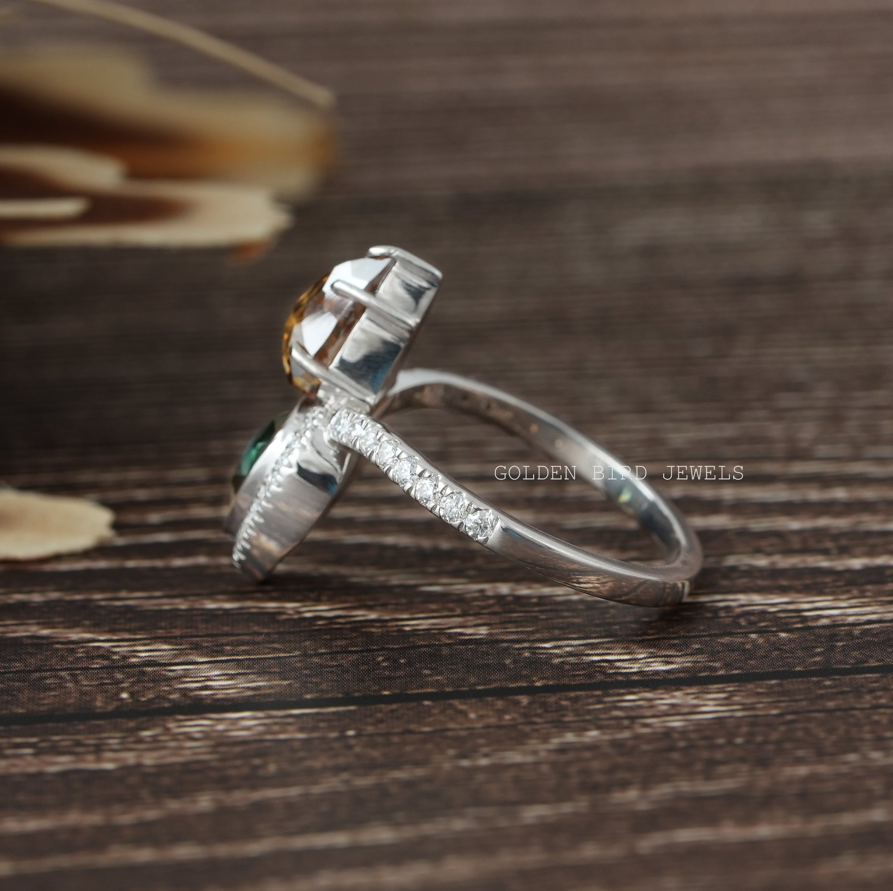[Moissanite Rose Cut Pear Moissanite Bezel Set Vintage Ring]-[Golden Bird Jewels]