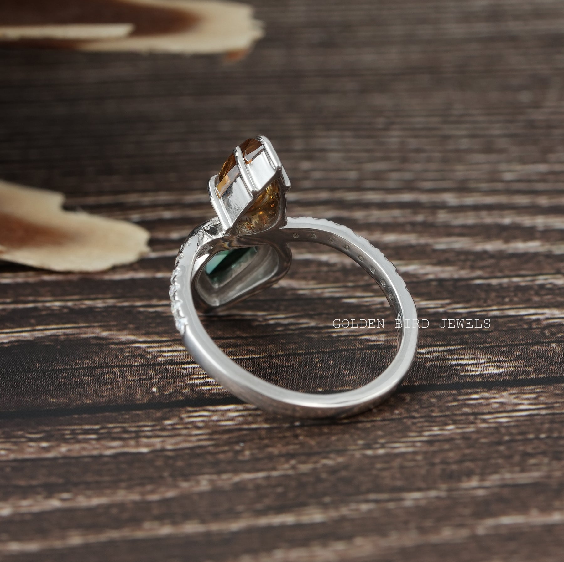 [White Gold Pear Cut Moissanite Engagement Ring]-[Golden Bird Jewels]