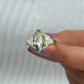 [Marquise And Round Cut Moissanite Ring In 14K Yellow Gold]-[Golden Bird Jewels]