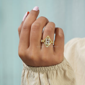 [Yellow Gold Rose Cut Cushion Moissanite Vintage Ring]-[Golden Bird Jewels]