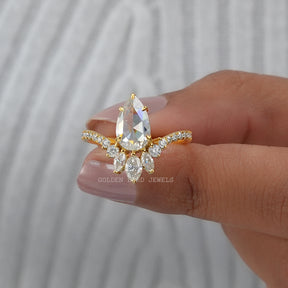 [Pear Cut Moissanite Multi Stone Ring]-[Golden Bird Jewels]
