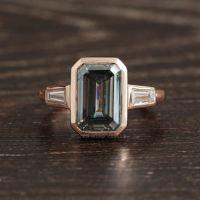 [Dark Gray Emerald Bezel Set Moissanite Solitaire Ring]-[Golden Bird Jewels]